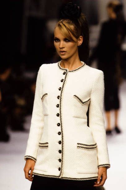 chanel 1995|chanel fashions fall 1995.